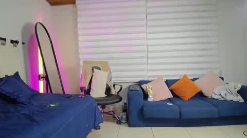 Rachell online show from March 5, 6:54 am