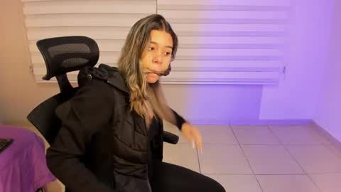 Rachell online show from October 2, 4:08 am