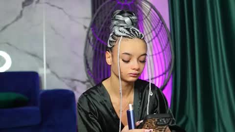 Snapshot of rachelravee chatting on November 1, 5:20 am Ann online show from November 1, 5:20 am