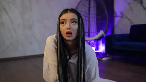 Ann online show from March 12, 5:24 am