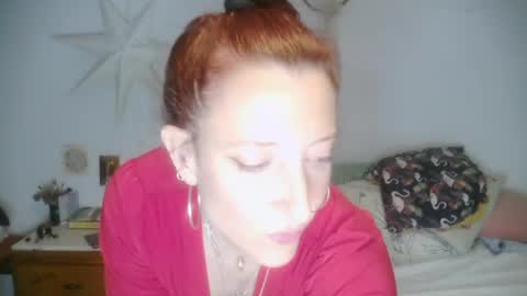 Snapshot of rachelwolflion chatting on April 3, 8:40 pm rachelwolflion online show from April 3, 8:40 pm
