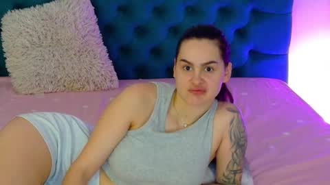 sweet peach online show from January 14, 8:09 am