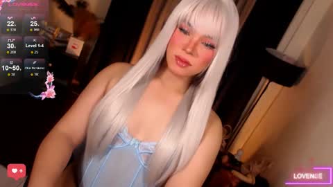 Snapshot of raeganclinton chatting on June 25, 1:16 am raeganclinton online show from June 25, 1:16 am