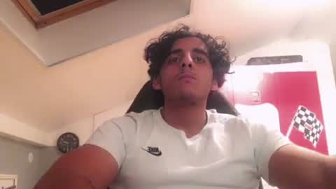 Snapshot of raes69 chatting on January 5, 1:35 am raes online show from January 5, 1:35 am