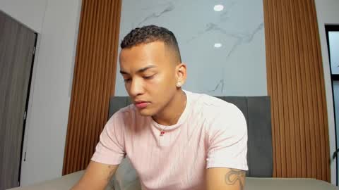 Snapshot of rafa_cruz chatting on October 18, 11:33 am rafa_cruz online show from October 18, 11:33 am