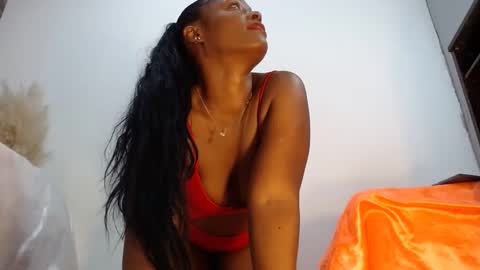 raichellcooper1 online show from September 23, 6:11 pm