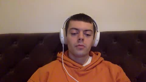 Snapshot of raighnost chatting on January 19, 9:24 am raighnost online show from January 19, 9:24 am