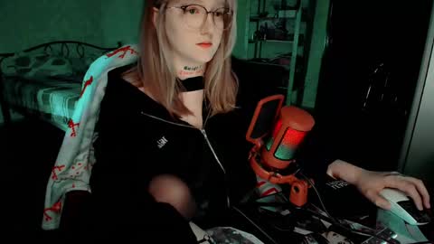 Kate online show from March 12, 7:20 pm