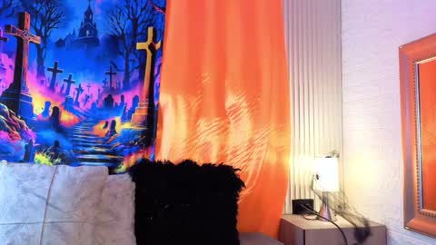 Snapshot of railey_rosse_ chatting on October 10, 7:24 pm  Welcome to my room  online show from October 10, 7:24 pm