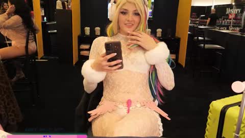 Mary Rainz online show from February 7, 1:20 am