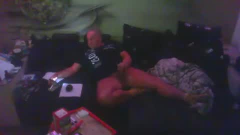 Snapshot of raintrops chatting on February 28, 4:57 am raintrops online show from February 28, 4:57 am