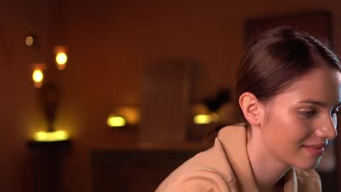 Snapshot of raisadoll chatting on March 3, 2:48 pm Raisa online show from March 3, 2:48 pm