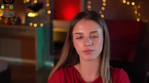 Snapshot of raisadoll chatting on December 20, 7:54 pm Raisa online show from December 20, 7:54 pm