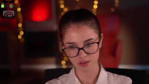 Snapshot of raisadoll chatting on March 3, 10:37 pm Raisa online show from March 3, 10:37 pm