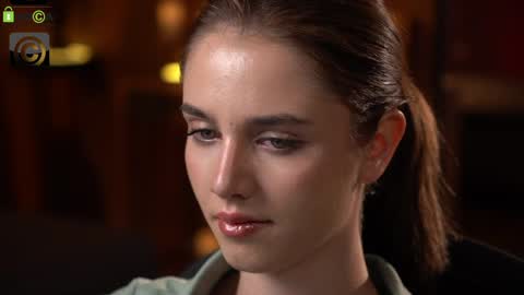 Snapshot of raisadoll chatting on April 6, 6:31 pm Raisa online show from April 6, 6:31 pm