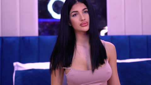 Raisa online show from December 4, 7:56 pm