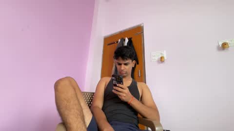 Snapshot of raju_smith chatting on September 29, 5:56 am raju_smith online show from September 29, 5:56 am