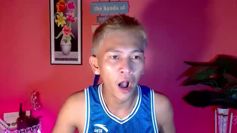 ralfhuge24 online show from September 21, 8:49 am