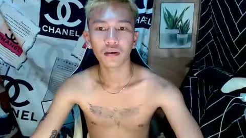 ralfhuge24 online show from September 29, 8:02 pm