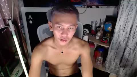 ralfhuge24 online show from March 6, 2:08 am