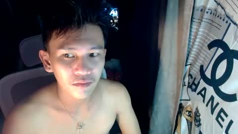 Snapshot of ralfhuge24 chatting on June 24, 10:36 am ralfhuge24 online show from June 24, 10:36 am
