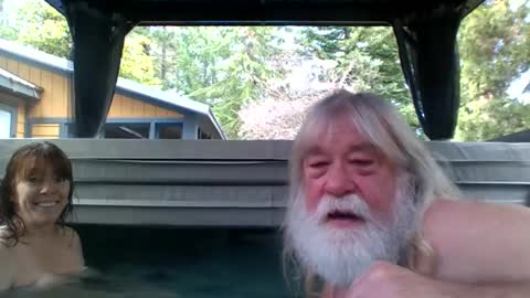 67 and 21 couple online show from November 20, 11:04 pm