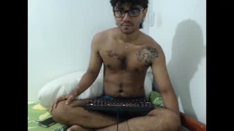 Snapshot of ram76777 chatting on May 9, 7:13 am BSmoke Hotman online show from May 9, 7:13 am