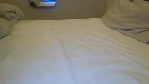 Snapshot of rambam2001 chatting on February 8, 8:23 pm Rambam22 online show from February 8, 8:23 pm