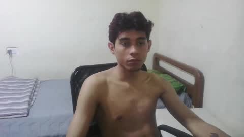 rami_hot0 online show from May 7, 3:39 pm