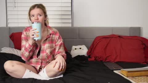 Snapshot of ramichick chatting on January 15, 1:34 am Rami online show from January 15, 1:34 am