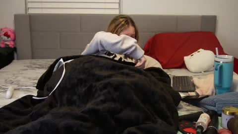 Snapshot of ramichick chatting on January 23, 5:13 am Rami online show from January 23, 5:13 am