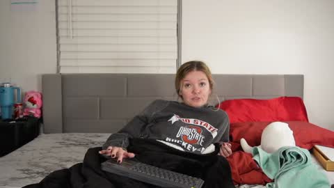 Snapshot of ramichick chatting on January 24, 8:13 am Rami online show from January 24, 8:13 am