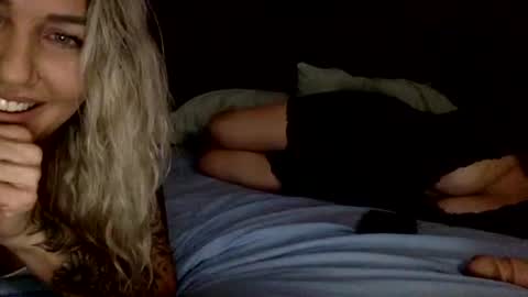 Snapshot of ramjetkel chatting on September 30, 1:32 am Mamakel online show from September 30, 1:32 am