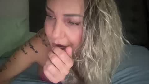 Snapshot of ramjetkel chatting on November 3, 2:13 am Mamakel online show from November 3, 2:13 am