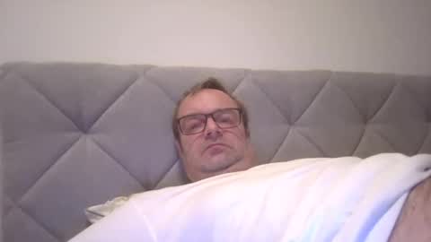 Snapshot of ramses1234567 chatting on January 27, 11:00 pm ramses1234567 online show from January 27, 11:00 pm