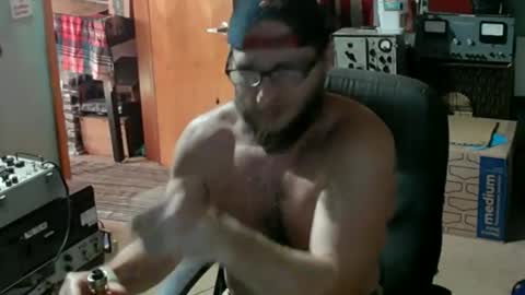 Randall online show from June 8, 9:26 pm