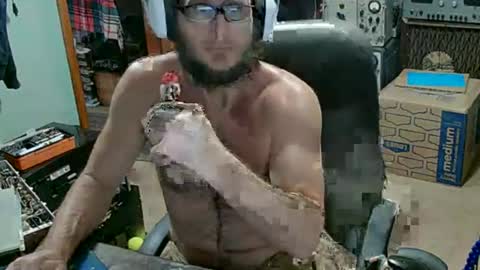 Randall online show from July 10, 7:38 pm