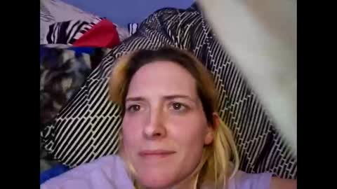 Snapshot of randcandy77 chatting on January 7, 5:43 am Randcandy77 online show from January 7, 5:43 am