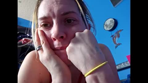 Snapshot of randcandy77 chatting on March 7, 6:22 pm Randcandy77 online show from March 7, 6:22 pm