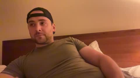 Snapshot of randomdude5950 chatting on November 24, 1:49 am randomdude5950 online show from November 24, 1:49 am