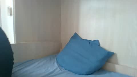 randomguy_42 online show from February 23, 12:35 pm