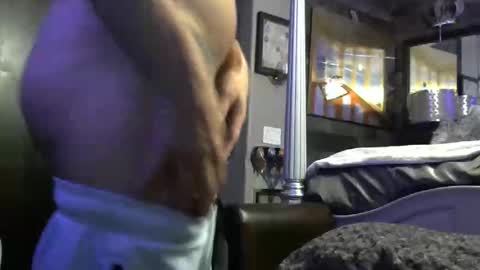 Snapshot of randybater8in chatting on October 30, 8:27 am Randy8inbater online show from October 30, 8:27 am