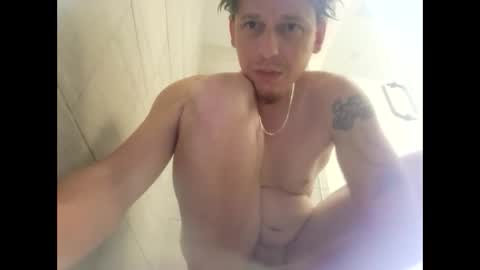randyrichard_25 online show from February 11, 6:35 pm