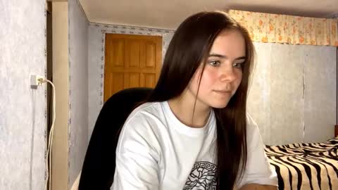 Lia online show from September 13, 4:07 pm