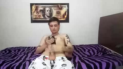 Rangel and Lola online show from May 2, 11:43 pm