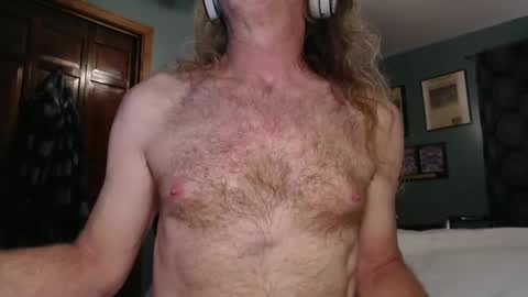 Snapshot of ranger510 chatting on December 7, 3:04 am Ranger510 online show from December 7, 3:04 am