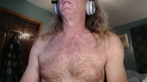 Snapshot of ranger510 chatting on December 9, 2:13 am Ranger510 online show from December 9, 2:13 am