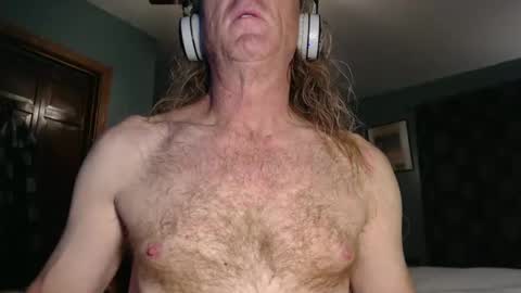 Snapshot of ranger510 chatting on January 9, 3:47 am Ranger510 online show from January 9, 3:47 am