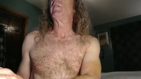 Snapshot of ranger510 chatting on October 21, 2:12 am Ranger510 online show from October 21, 2:12 am