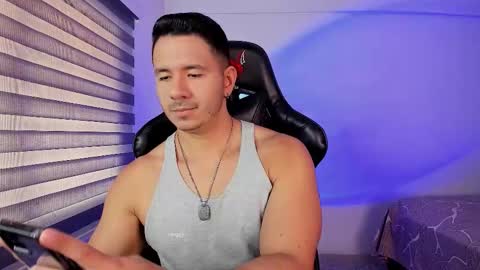 Snapshot of ransoj chatting on November 27, 2:19 pm Jonas online show from November 27, 2:19 pm